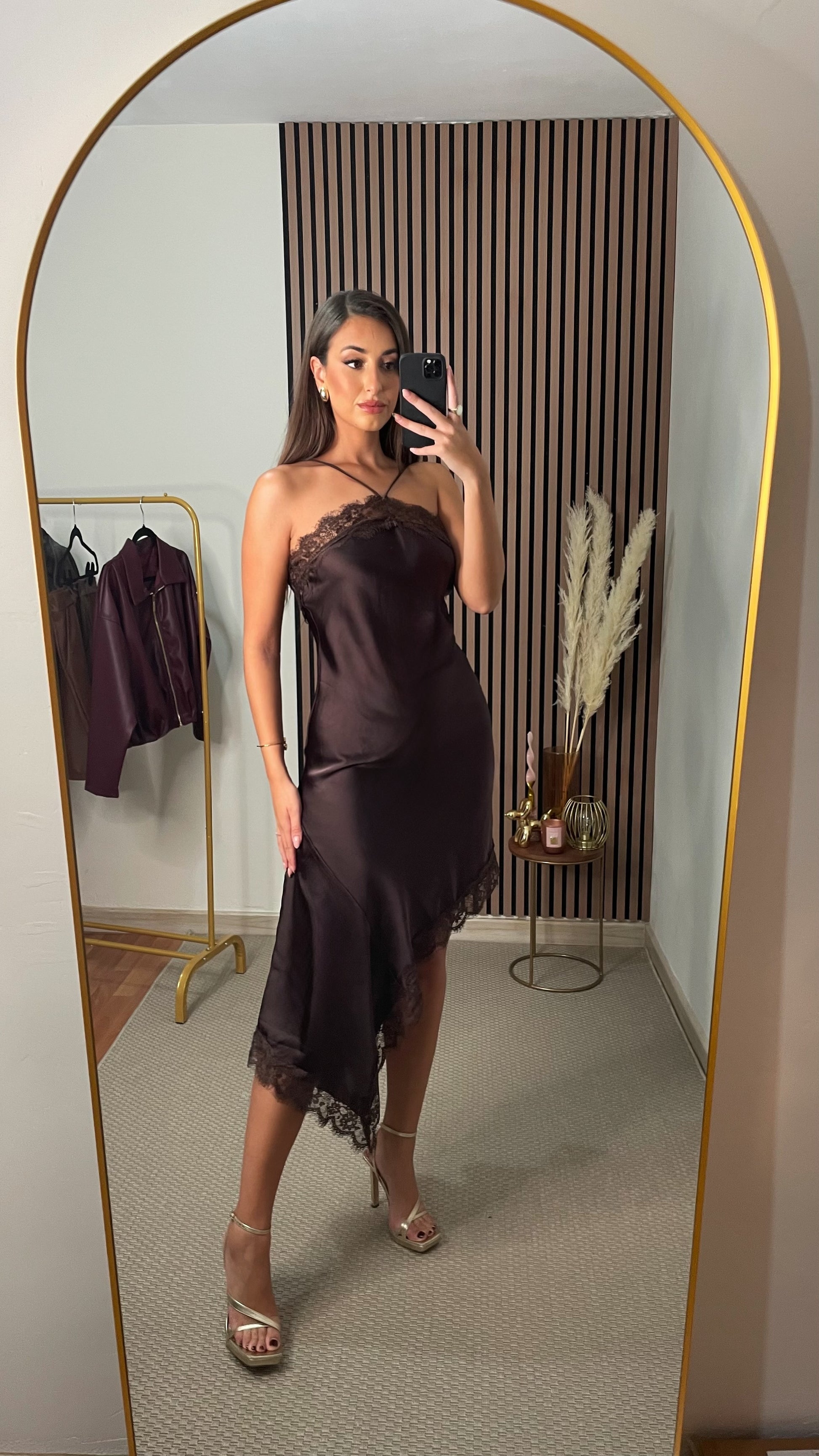 VESTIDO LENCERO MARRÓN