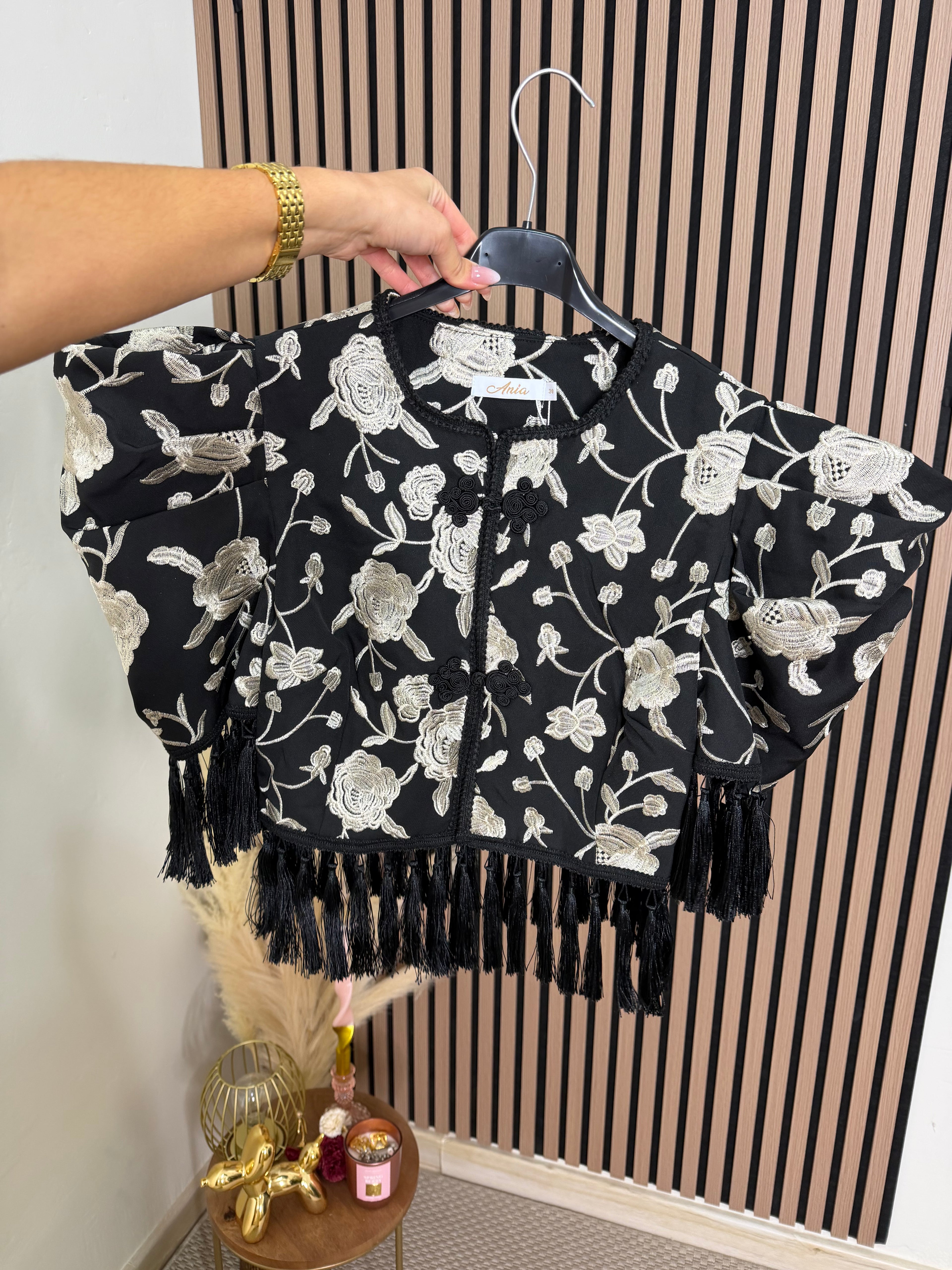 CONJUNTO CANASTA VERANO BORDADO NEGRO