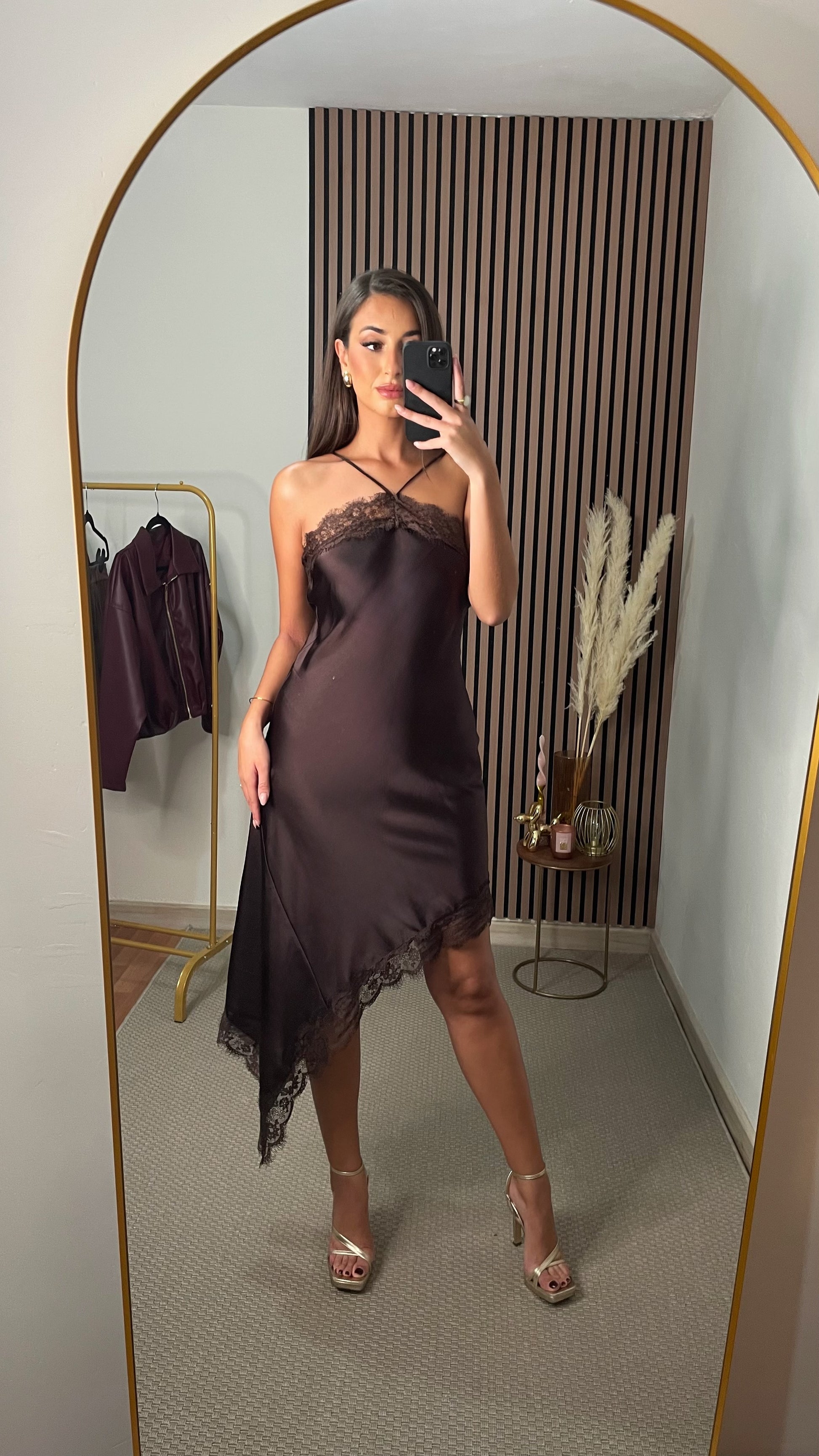 VESTIDO LENCERO MARRÓN