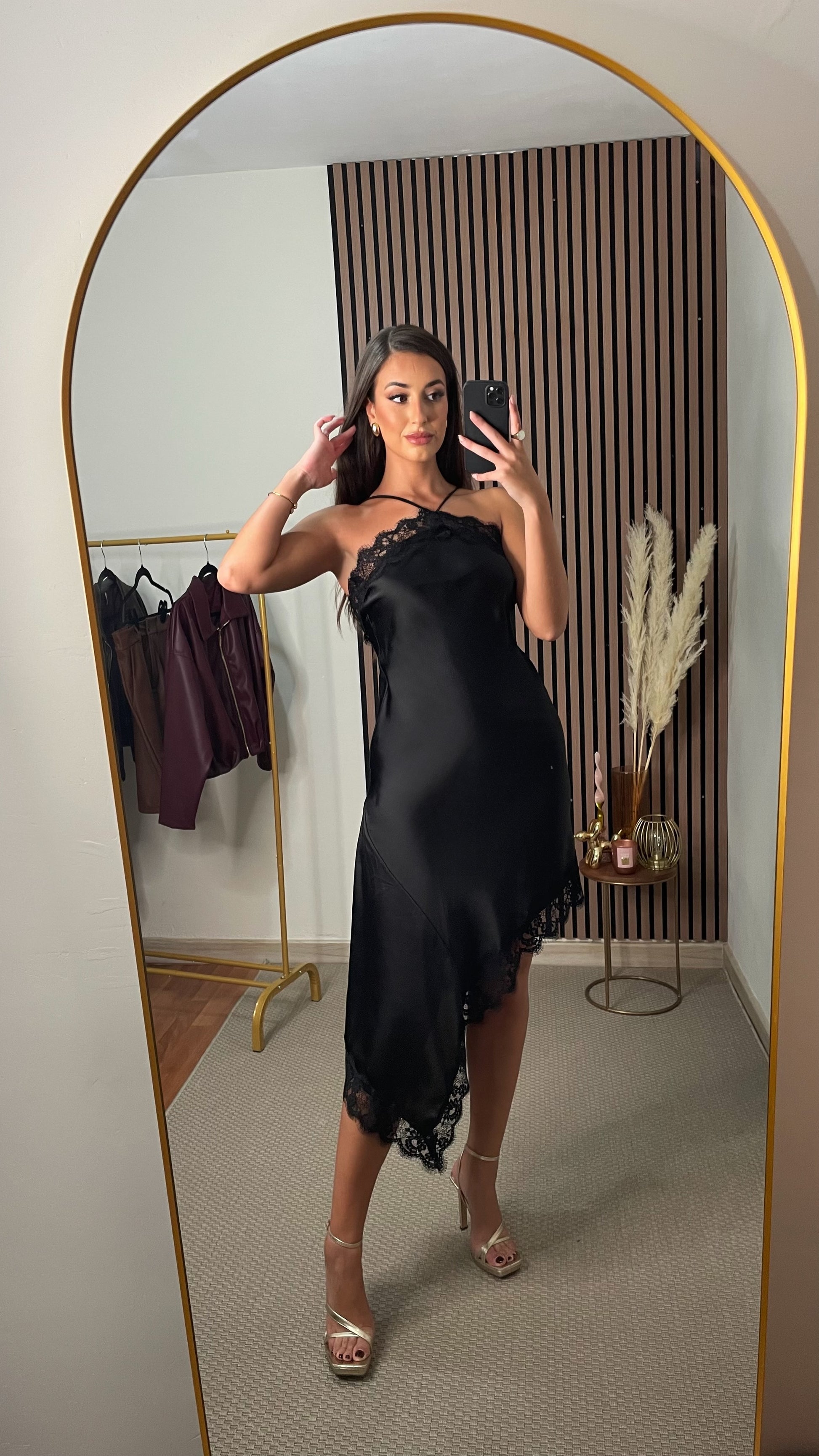 VESTIDO LENCERO NEGRO