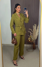 TRAJE DOLO