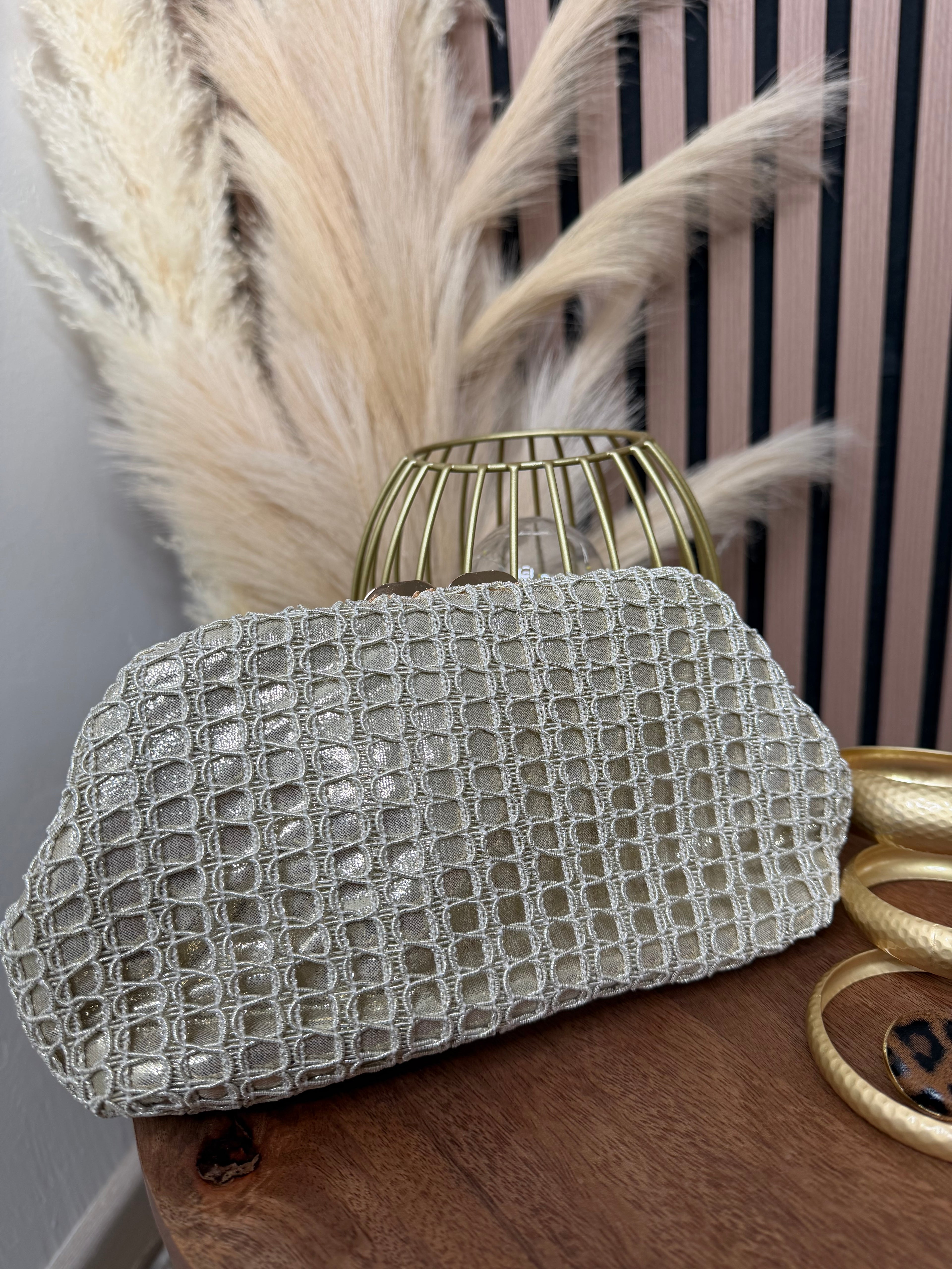 BOLSO CROCHET DORADO