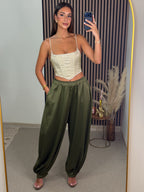 PANTALÓN SATINADO VERDE