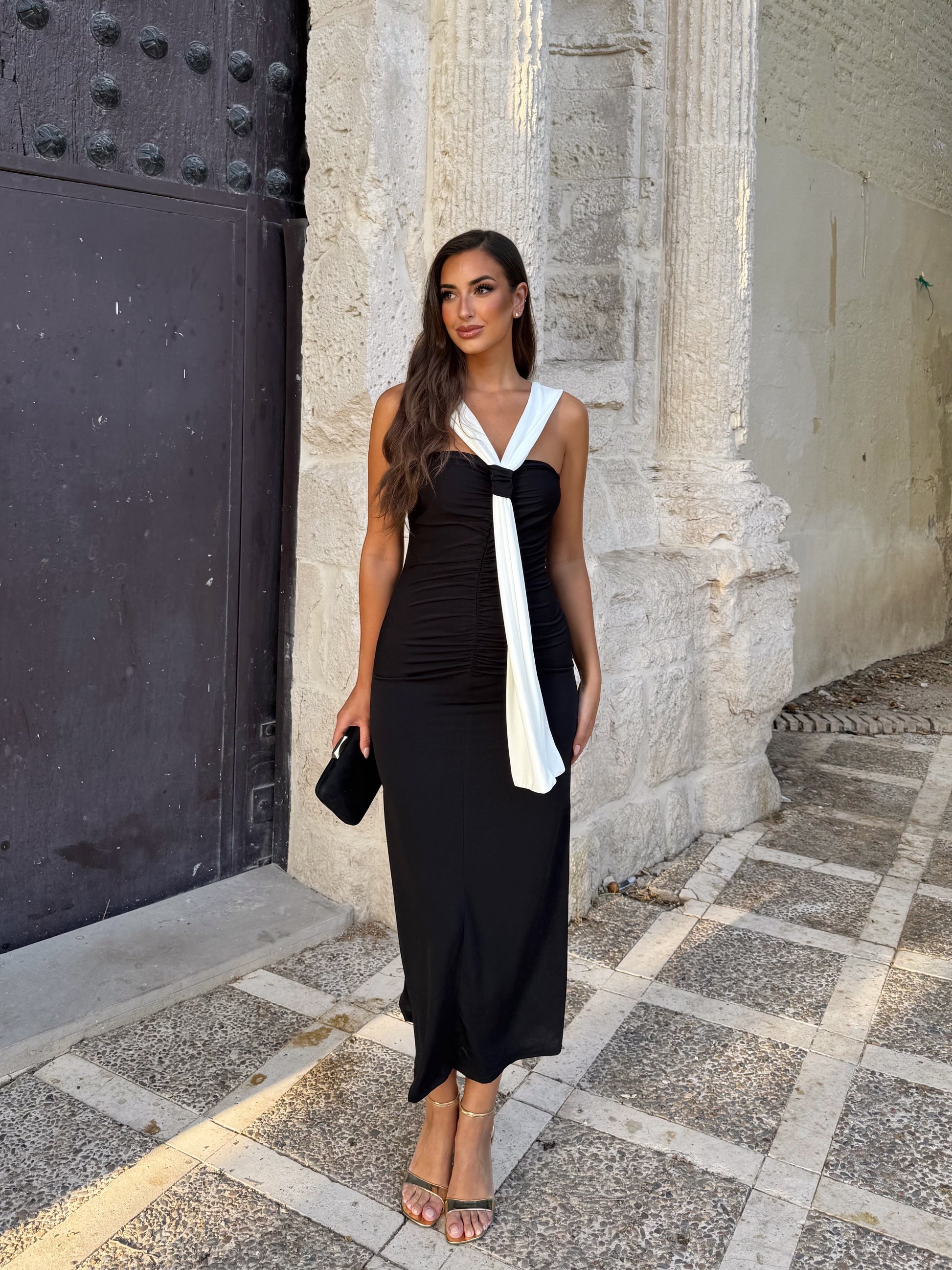 VESTIDO MEDIA LUNA