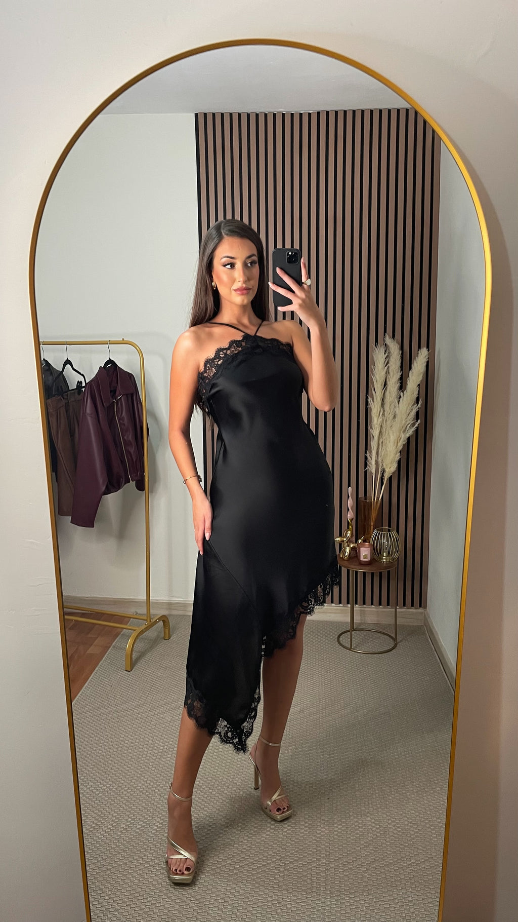 VESTIDO LENCERO NEGRO