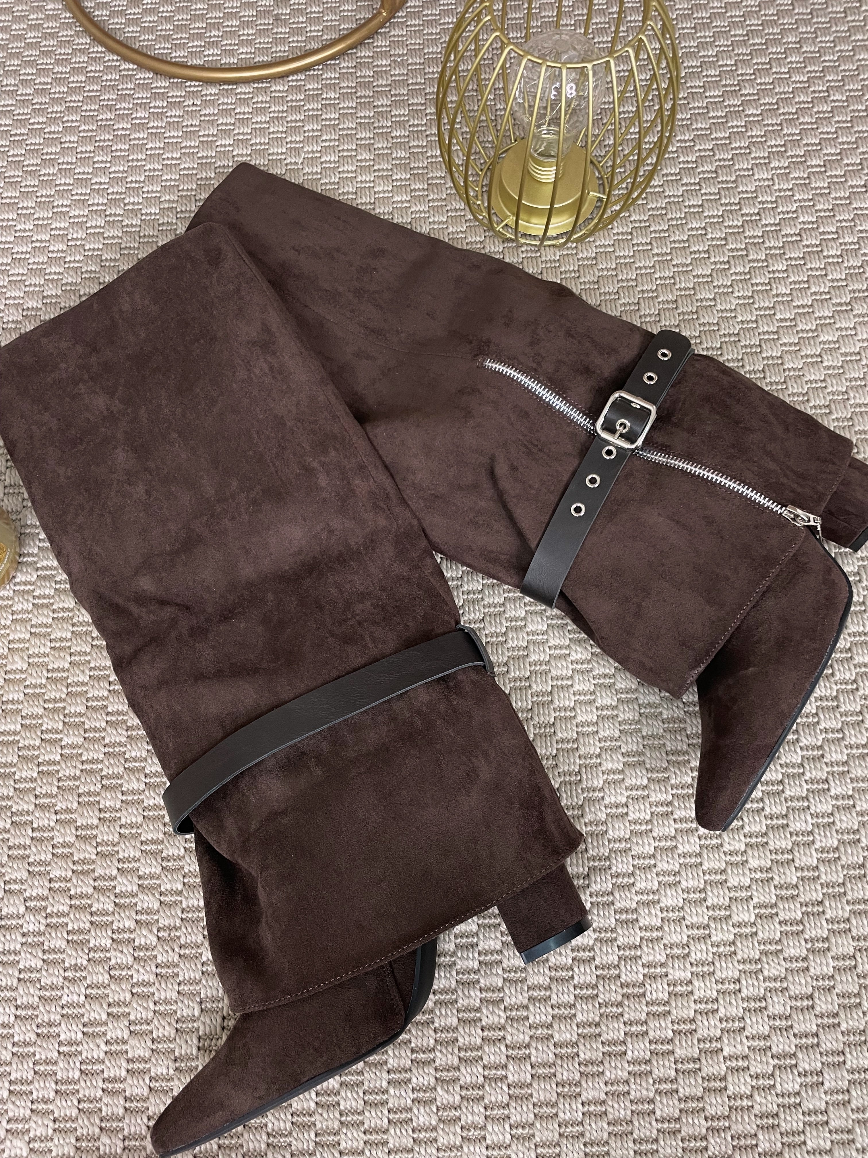 BOTAS BROWN