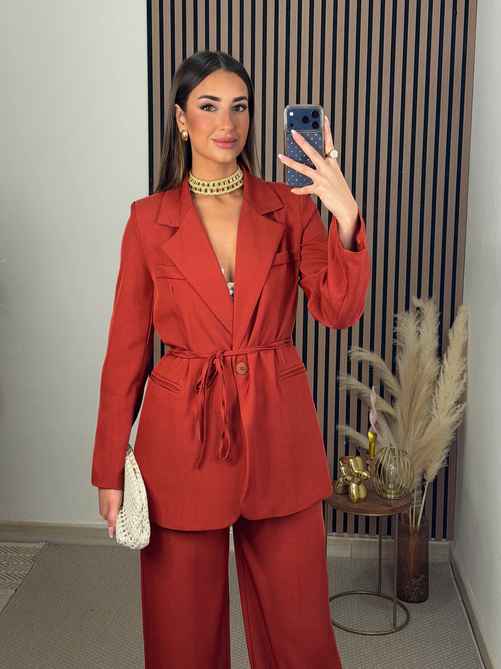 TRAJE CAMELIA