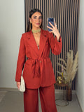 TRAJE CAMELIA