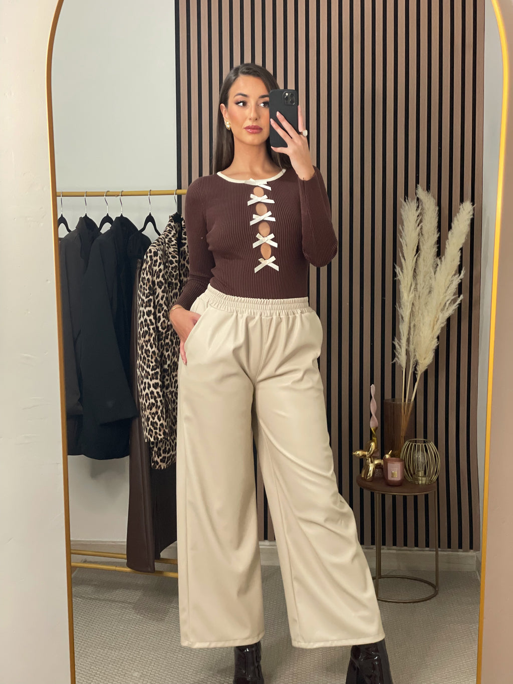 PANTALÓN POLIPIEL BEIGE