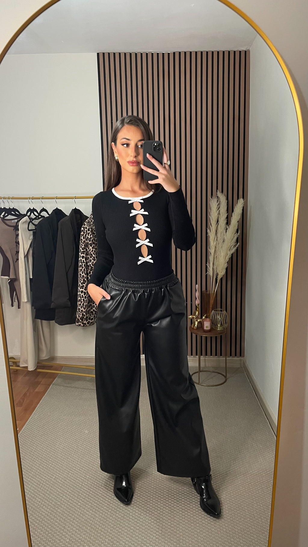 PANTALÓN POLIPIEL NEGRO