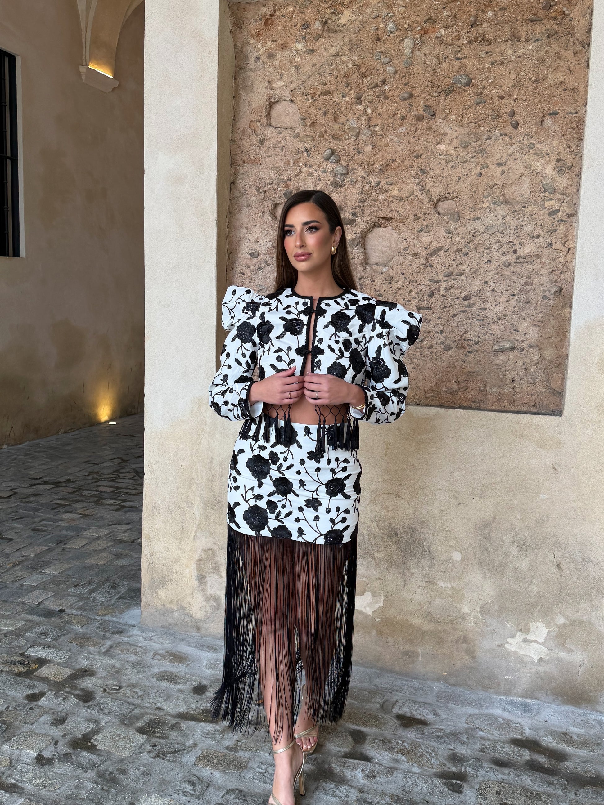 CONJUNTO CANASTA BORDADO BLANCO